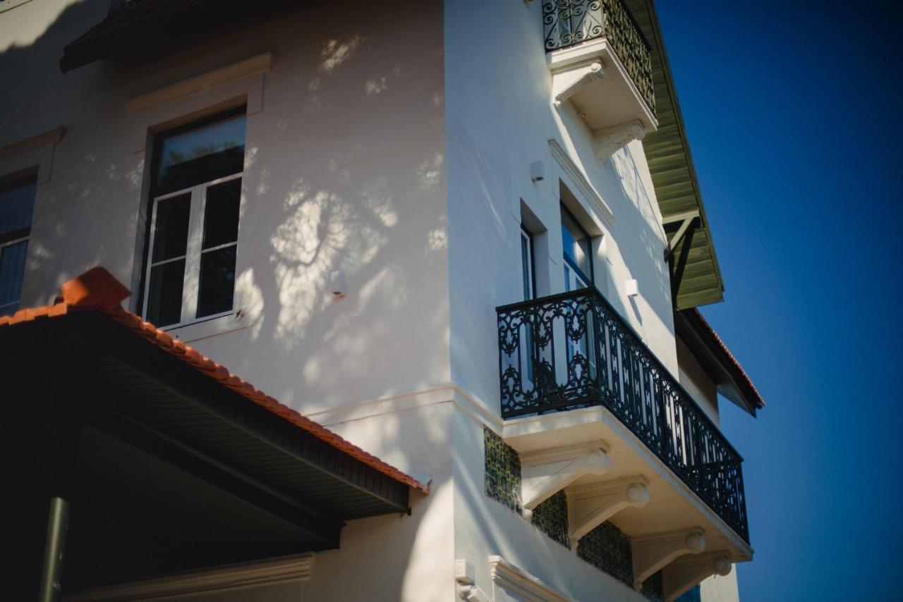Hotel A House In Estoril - Adults Only Exteriér fotografie A typical house in the city